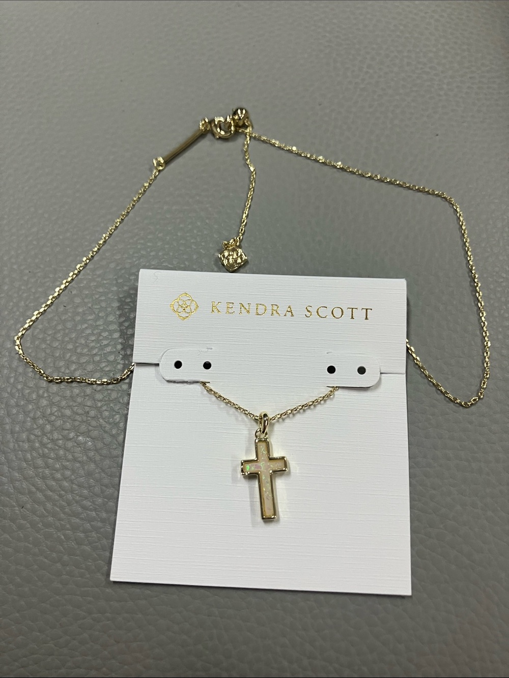 Kendra Scott Gold Cross Pendant Necklace